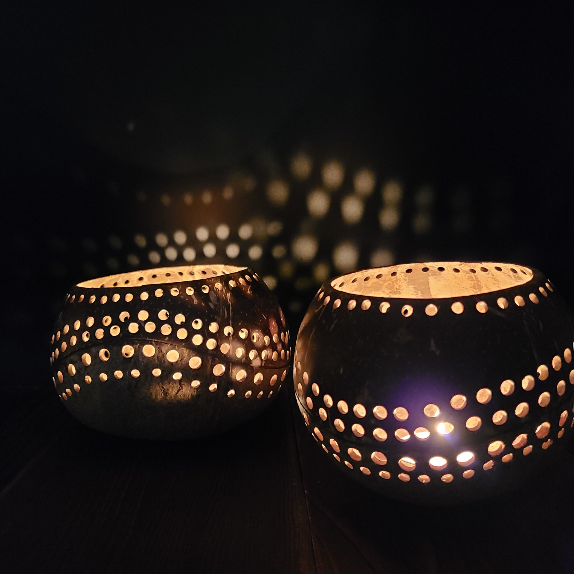 4 Large Handmade Natural Coconut Shell Tealight Candle Holders. Elyon