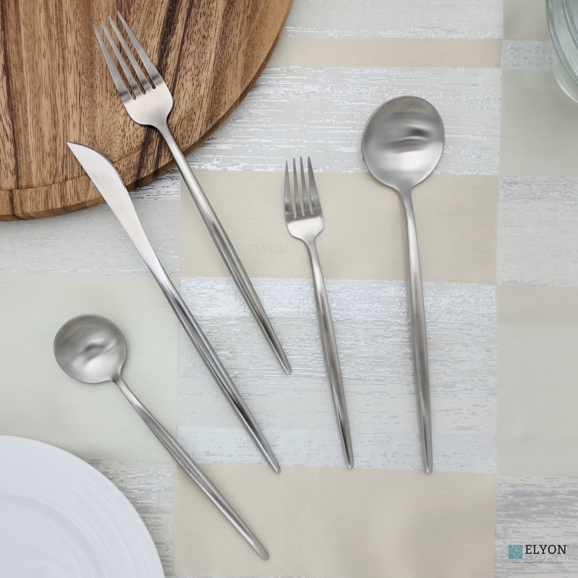 Best Modern Flatware and Silverware sets Matte Silver Elyon Tableware