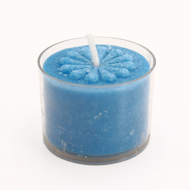 Picture of 36 Ocean Breeze Scented Blue Colored Wax Deep Tealight Candles in Plastic Holder, 8 Hour Burn Time