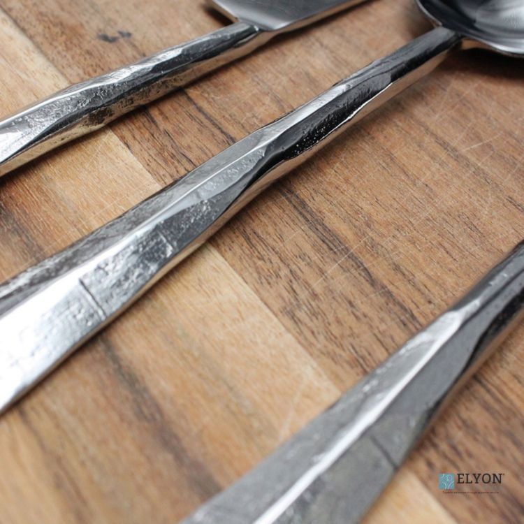 Elyon Seldon Reflective Silver 20 Piece Flatware Set Indian Artisan-Made Set Hand-Forged Stainless Steel Service for 4
